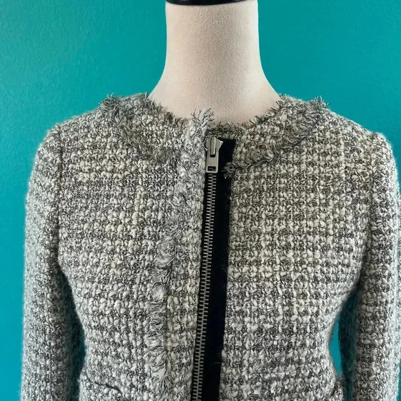 J. Crew Olympia Lady Jacket in Metallic Tweed Fringe Trim Career Workwear Size 2 - Picture 3 of 7